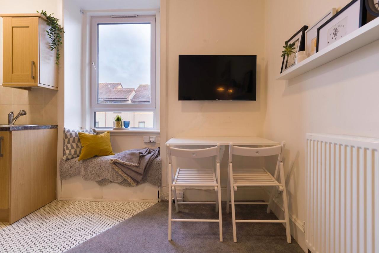 Stylish And Comfortable City Centre Apartment Edinburg Exteriör bild